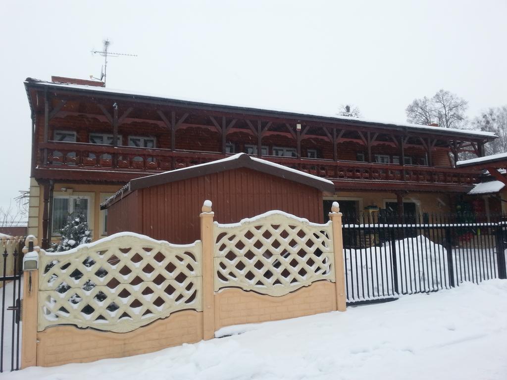 Pokoje Goscinne ”Zubr” Białowieża 外观 照片