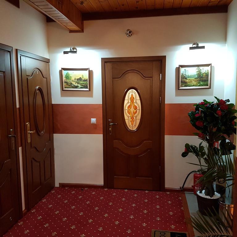Pokoje Goscinne ”Zubr” Białowieża 外观 照片