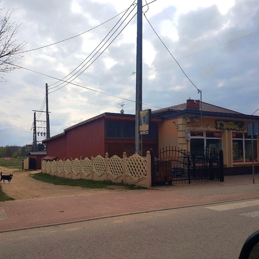 Pokoje Goscinne ”Zubr” Białowieża 外观 照片